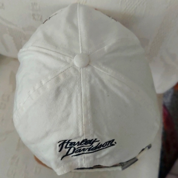 Harley Davidson® Womens Rhinestone White Wing Bar & Shield Cap Hat - Picture 5 of 15